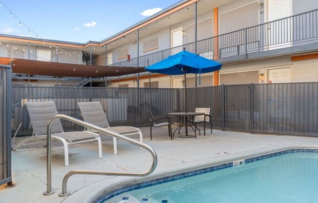 2 beds, 1 bath, 850 sqft, $1,750, Unit 12