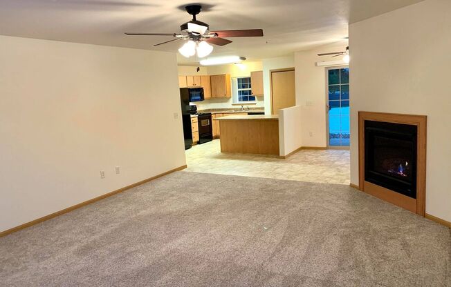 3 beds, 2 baths, 1,453 sqft, $1,705, Unit RT 5810