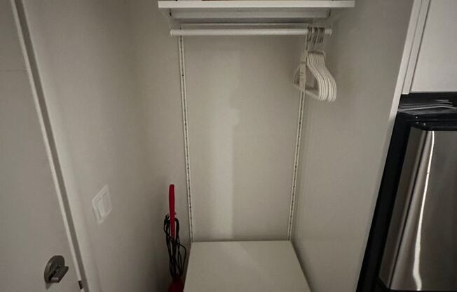 Studio, 1 bath, 244 sqft, $1,495, Unit 113 - Furnished