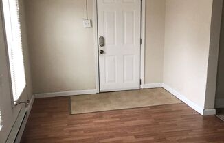 1 bed, 1 bath, 500 sqft, $600