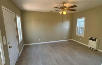 1 bed, 1 bath, 650 sqft, $2,000