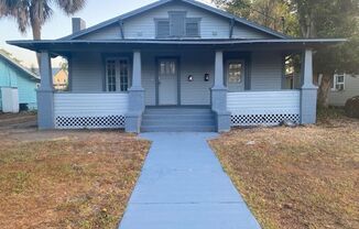 2 Bedroom 1 Bath Duplex in Lakeland for RENT!