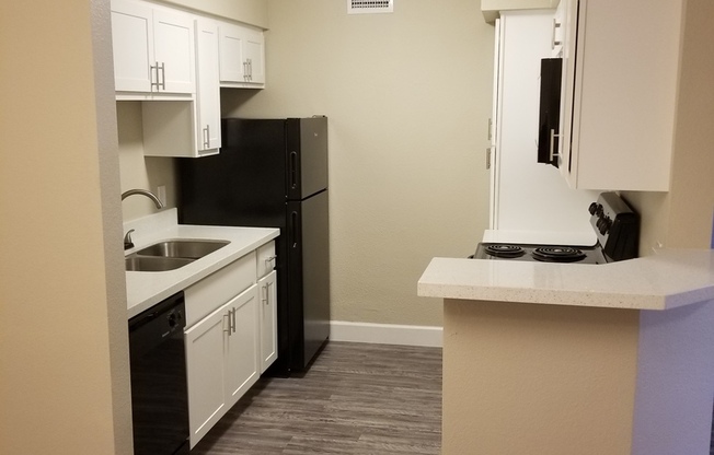 1 bed, 1 bath, 662 sqft, $1,500, Unit 179