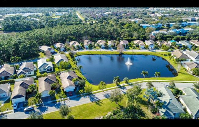 253 SW COCONUT KY WAY
