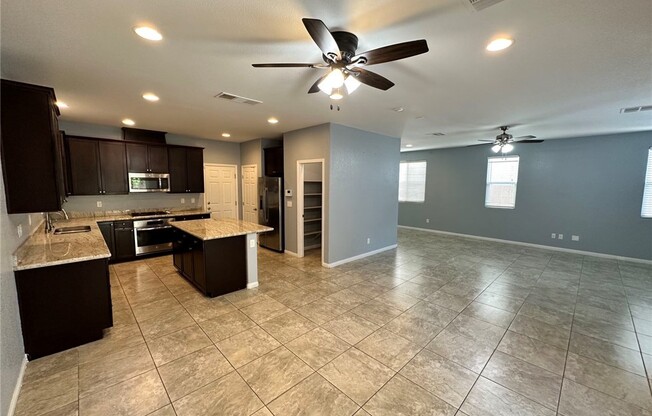 6459 TWIN HARBORS CT