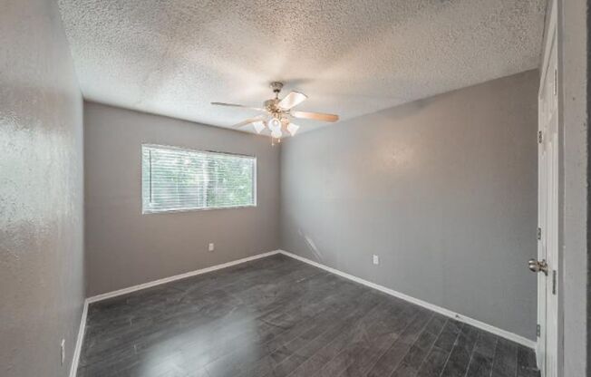 3 beds, 2 baths, $1,695