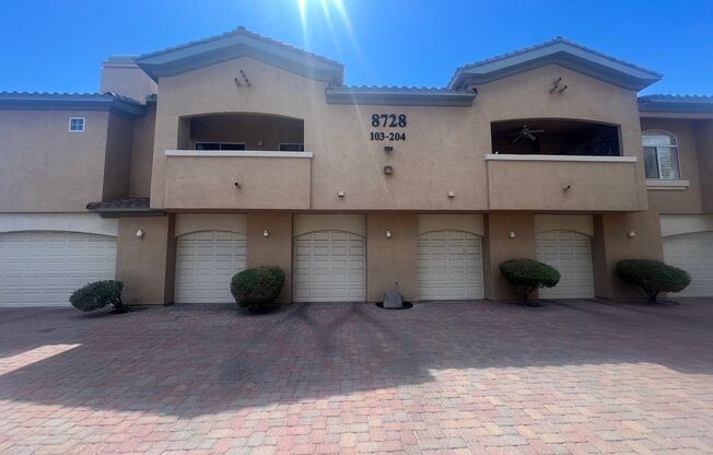 2 beds, 2 baths, $2,000, Unit # 201