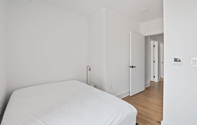 1 bed, 1 bath, $1,600