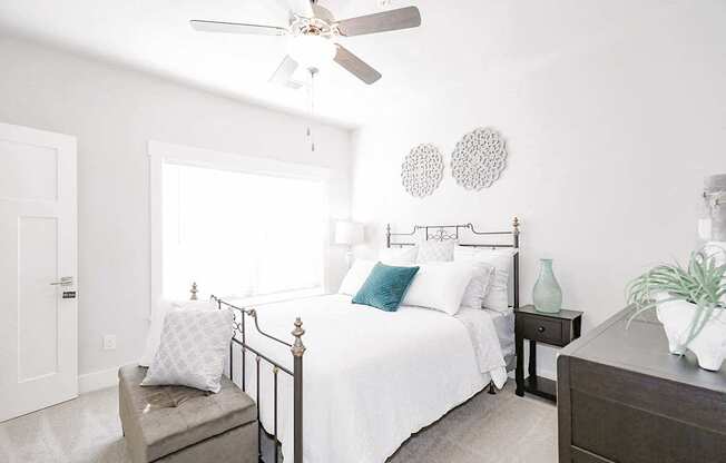 Bedroom with ceiling fan
