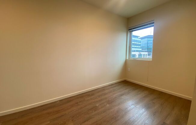Studio, 1 bath, 175 sqft, $1,355, Unit 418