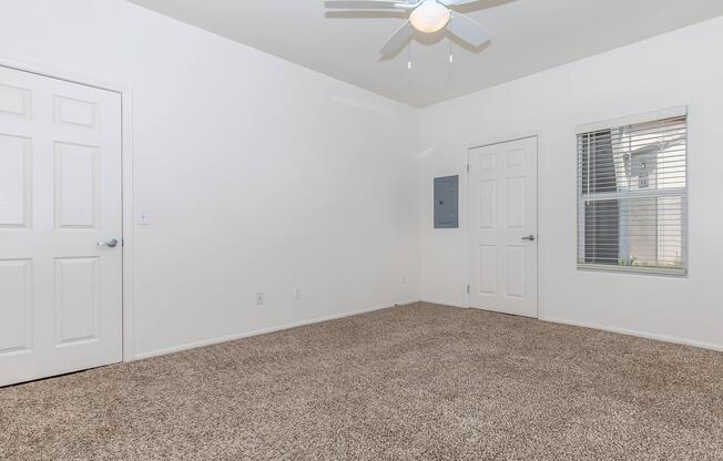 1 bed, 1 bath, 774 sqft, $1,650