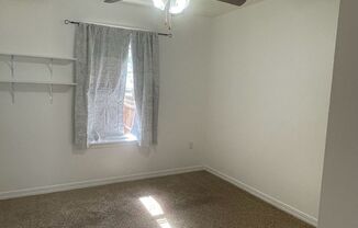 3 beds, 2 baths, $1,750