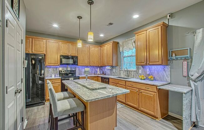 Comfort, Space & Convenience in Summerville