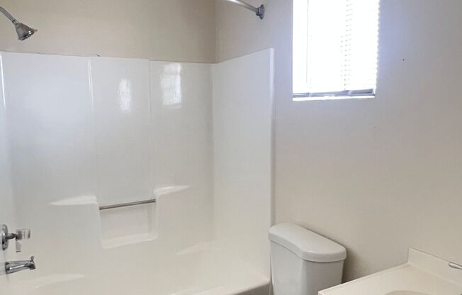 13707 Yukon Ave in Hawthorne