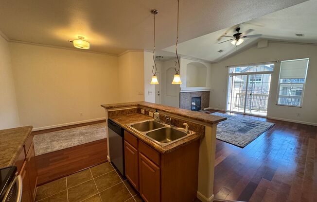 2 beds, 2 baths, $1,550