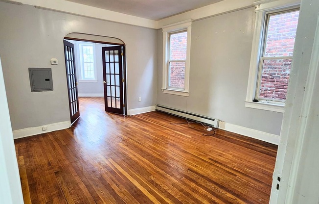 335 PRINCETON AVE