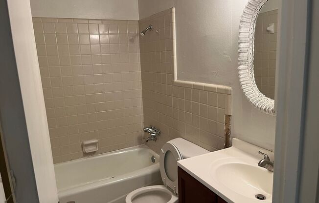 1 bed, 1 bath, $750, Unit 521 South Houston