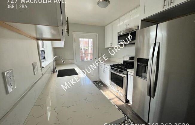 727 MAGNOLIA AVE