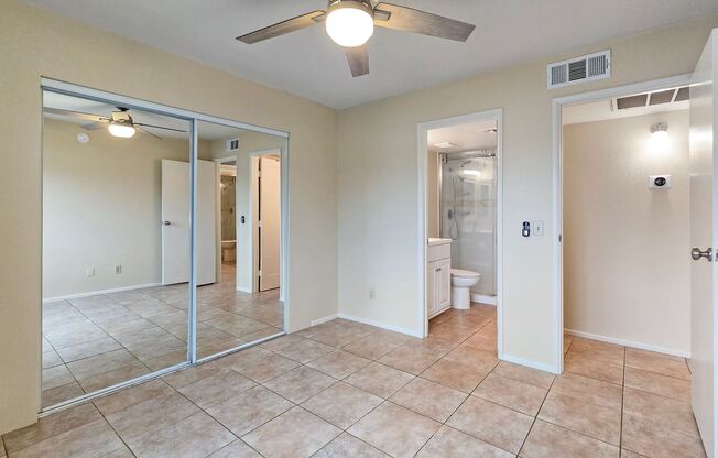 2 beds, 2 baths, $1,650, Unit UNIT 126