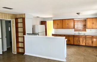 3 beds, 1 bath, $1,695