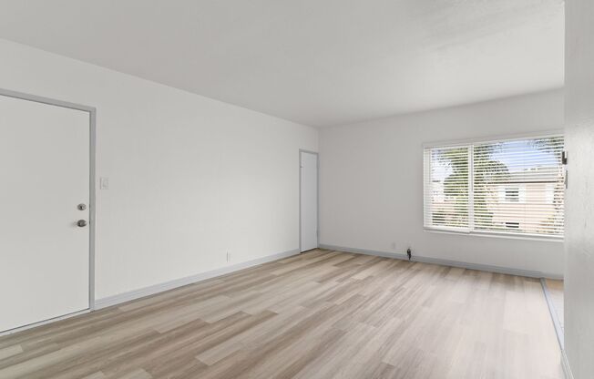 1 bed, 1 bath, 614 sqft, $1,695, Unit 20