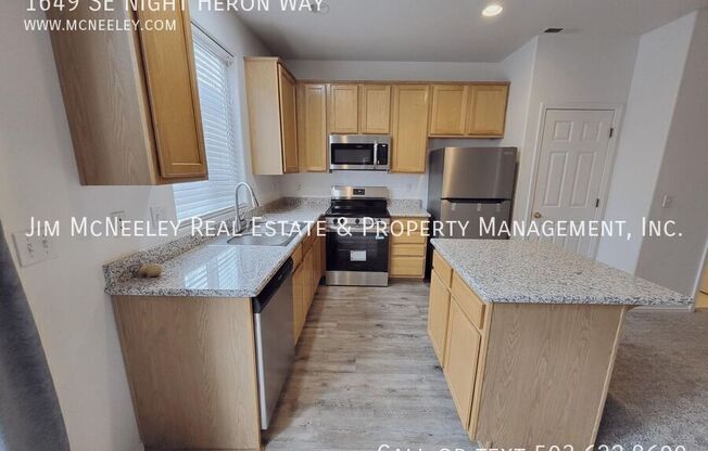 1649 SE NIGHT HERON WAY