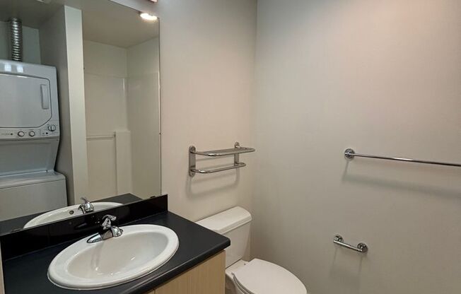 Studio, 1 bath, 262 sqft, $1,350, Unit 203
