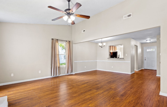 2034 EALING CRES
