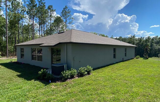 4 beds, 2 baths, $1,895