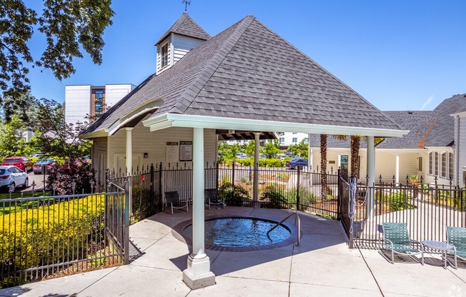 The Mansion at Chase Village Hot Tub