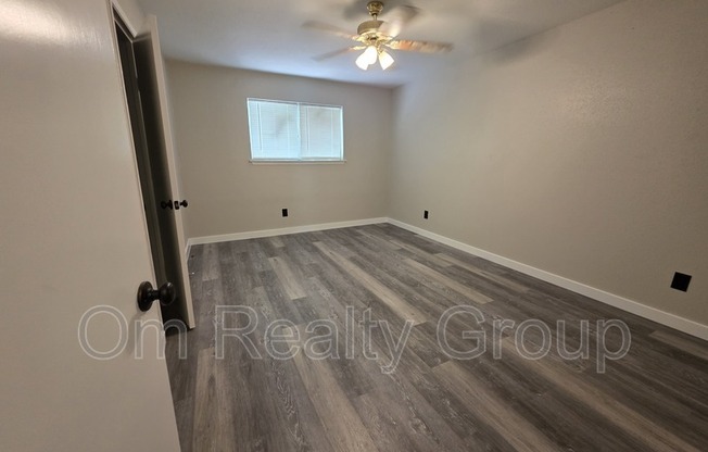 12740 SHANNON HLS DR