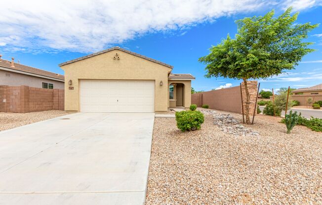 Beautiful 4 Bedroom 2 Bath Single Story Home in San Tan Valley!