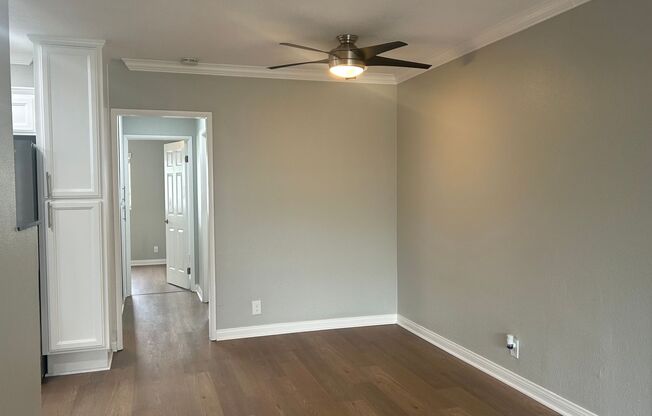 2 beds, 2 baths, 880 sqft, $2,750, Unit H-9