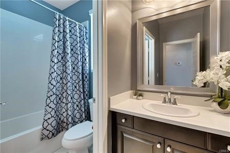 4 beds, 3.5 baths, $4,500