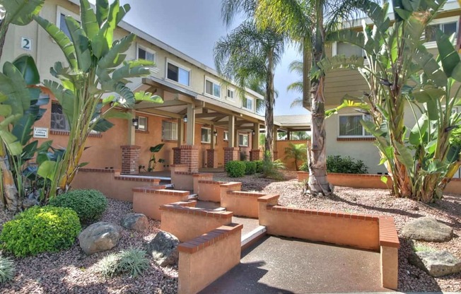 Courtyard Area at Ranchero Plaza, San Jose