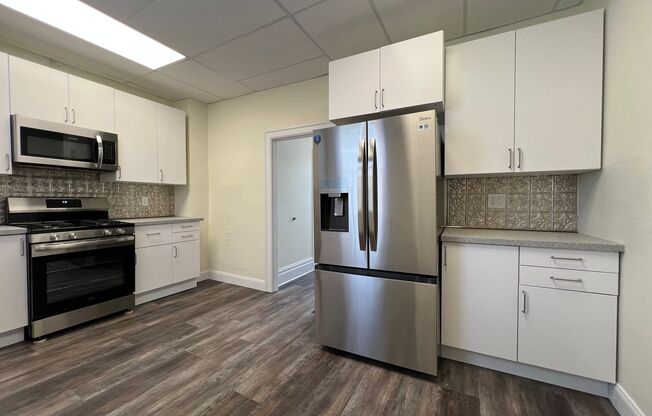 Now showing - 4-5BR 2 bath house for rent!