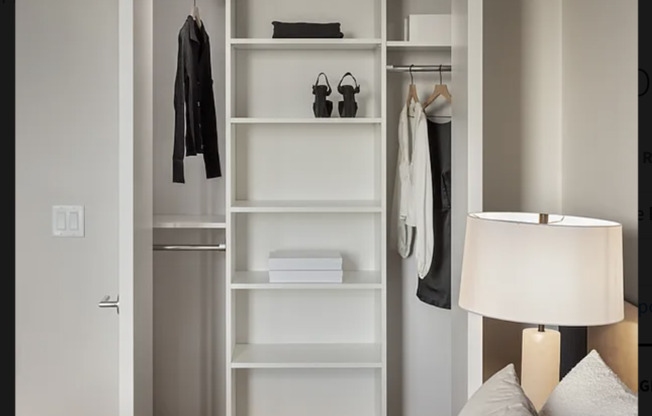 2 beds, 2 baths, $14,500, Unit 4012