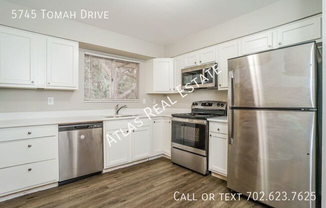 5745 TOMAH DR