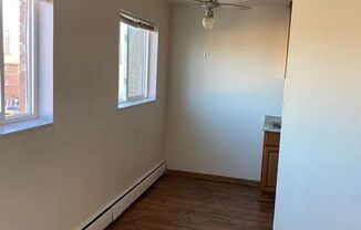 1 bed, 1 bath, 650 sqft, $1,025, Unit 2215-6