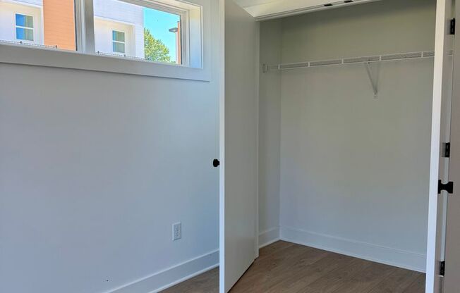 621 Walnut Heights Dr. #104 - For Rent