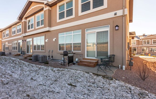 3 beds, 2.5 baths, $2,150, Unit 650 Thimbleberry Point