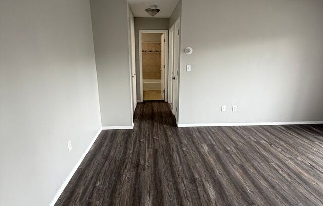 1 bed, 1 bath, $999, Unit 1033204