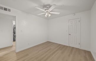 2 beds, 1 bath, 935 sqft, $1,599, Unit 01