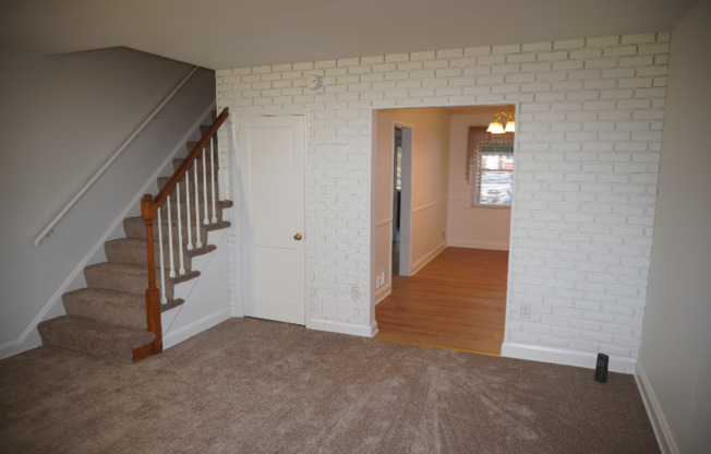 137 RIVERTHORN RD