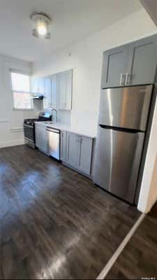 2 beds, 1 bath, $2,750, Unit 2R