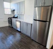 2 beds, 1 bath, $2,750, Unit 2R