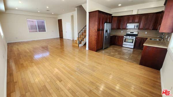 1307 N ALEXANDRIA AVE