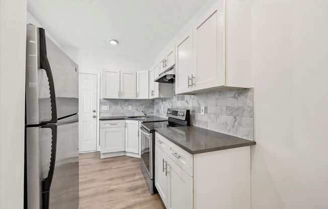 2BR/3BA House | Kensington