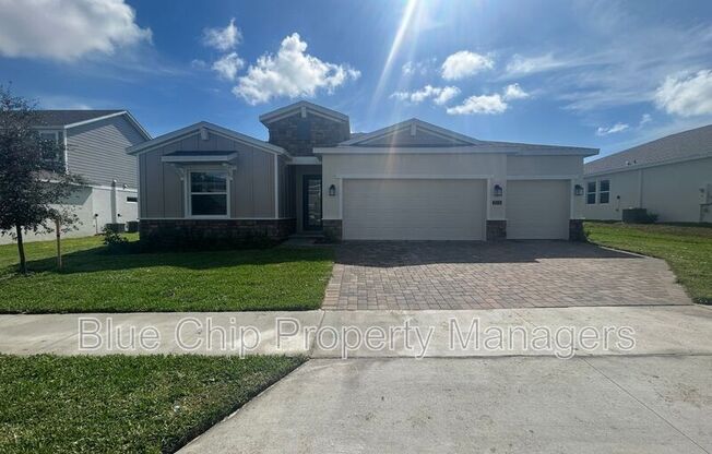 4 beds, 3 baths, 2,599 sqft, $3,280