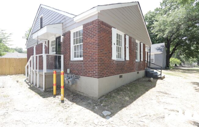3149 JACKSON AVE
